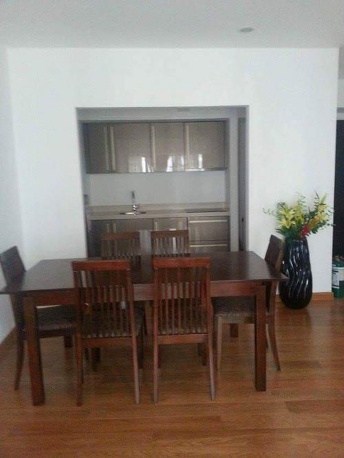 FOR RENT / LEASE: Apartment / Condo / Townhouse Manila Metropolitan Area > Makati 3