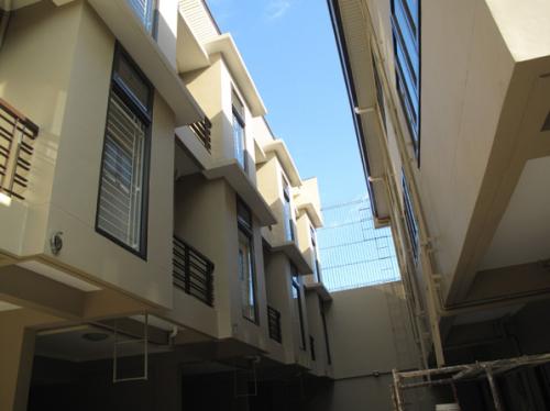 FOR SALE: Apartment / Condo / Townhouse Manila Metropolitan Area > Pasay 1