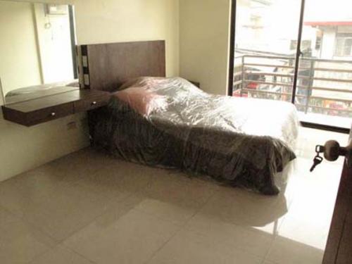 FOR SALE: Apartment / Condo / Townhouse Quezon 8