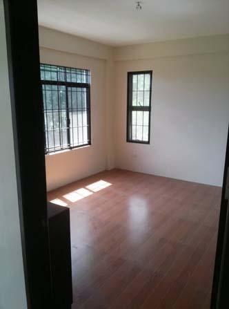 FOR SALE: House Quezon 17