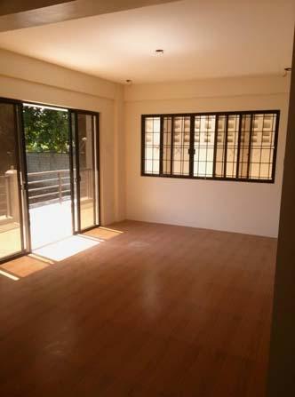 FOR SALE: House Quezon 9