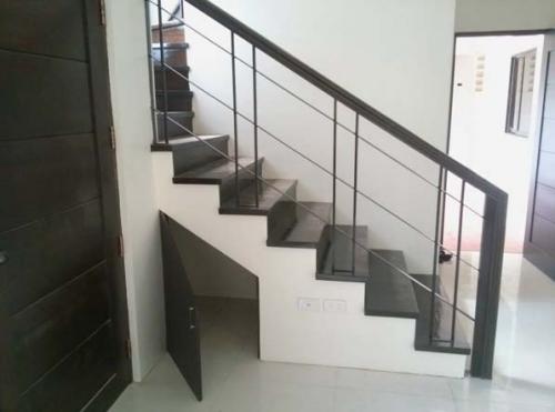 FOR SALE: House Quezon 7