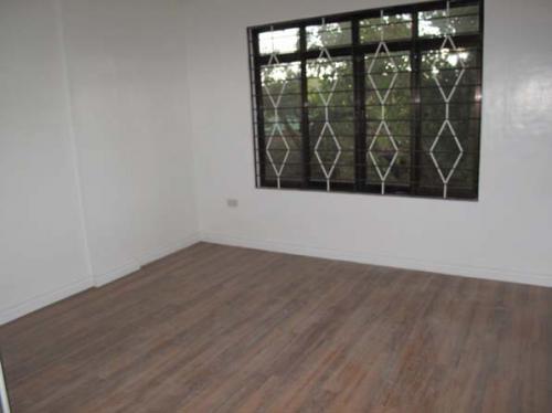 FOR SALE: Apartment / Condo / Townhouse Quezon 11