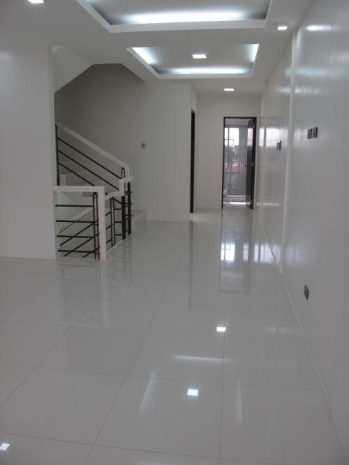 FOR SALE: Apartment / Condo / Townhouse Quezon