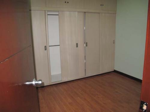 FOR SALE: Apartment / Condo / Townhouse Quezon 9