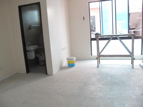 FOR SALE: Apartment / Condo / Townhouse Quezon 5