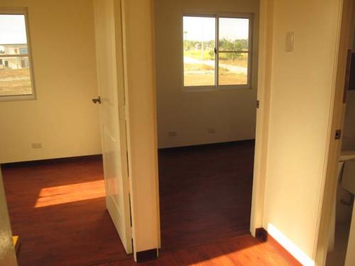 FOR SALE: Apartment / Condo / Townhouse Bulacan 4