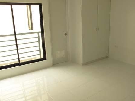 FOR SALE: Apartment / Condo / Townhouse Quezon 8