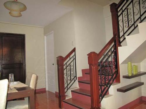 FOR SALE: House Rizal 2