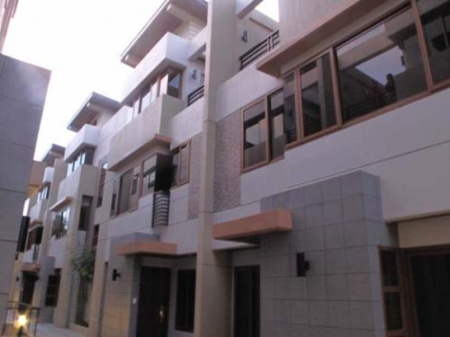 FOR SALE: Apartment / Condo / Townhouse Quezon 1