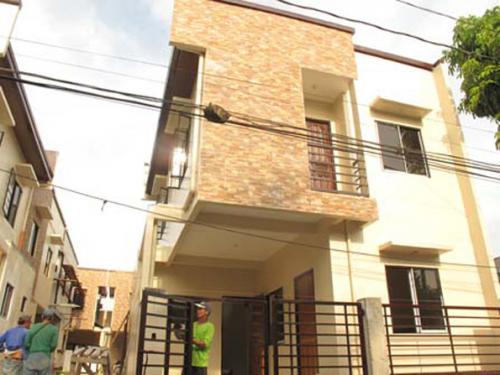 FOR SALE: Apartment / Condo / Townhouse Quezon 1