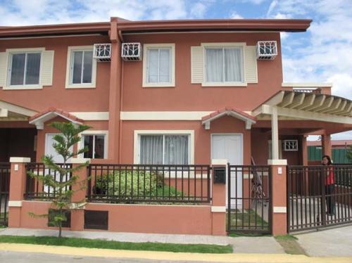 FOR SALE: House Manila Metropolitan Area > Quezon 9