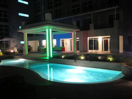 FOR RENT / LEASE: Apartment / Condo / Townhouse Manila Metropolitan Area > Makati 6