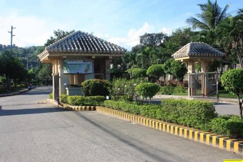 FOR SALE: Lot / Land / Farm Cebu