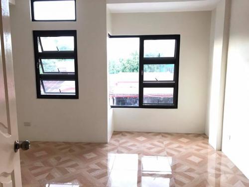 FOR SALE: Apartment / Condo / Townhouse Manila Metropolitan Area > Paranaque 5