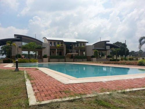 FOR SALE: Lot / Land / Farm Cavite 1