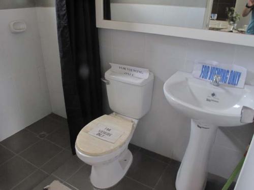 FOR SALE: House Manila Metropolitan Area > Quezon 2