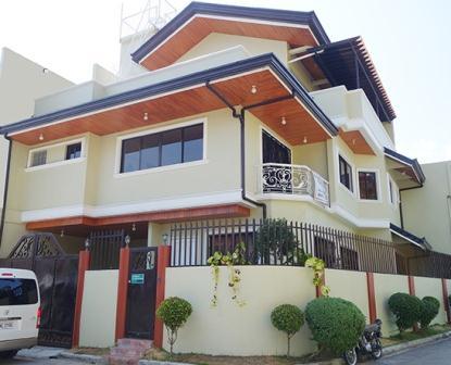 FOR SALE: House Cebu