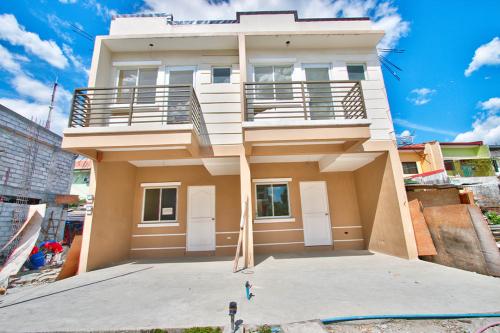 FOR SALE: House Manila Metropolitan Area > Quezon