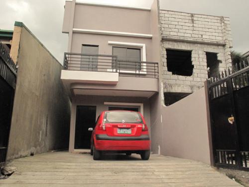 FOR SALE: House Manila Metropolitan Area > Quezon 1