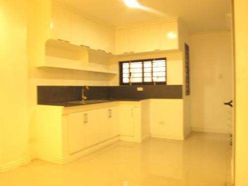 FOR SALE: House Manila Metropolitan Area > Quezon 3