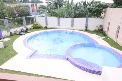 FOR SALE: House Manila Metropolitan Area > Quezon 1