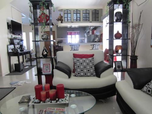 FOR SALE: House Manila Metropolitan Area > Quezon 8
