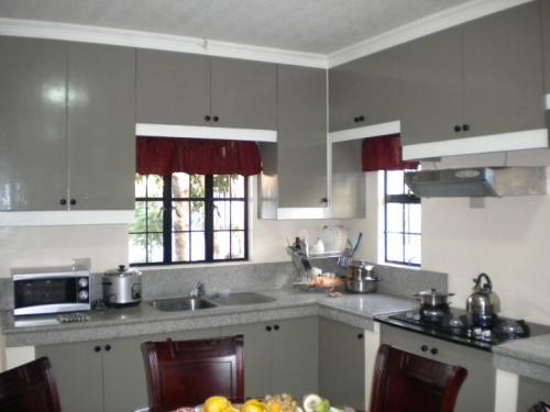 FOR SALE: House Manila Metropolitan Area > Quezon 10