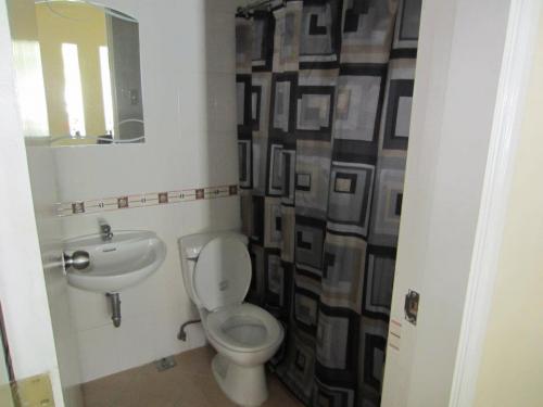 FOR SALE: House Manila Metropolitan Area > Quezon 11