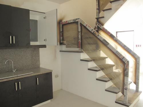 FOR SALE: Apartment / Condo / Townhouse Quezon 4