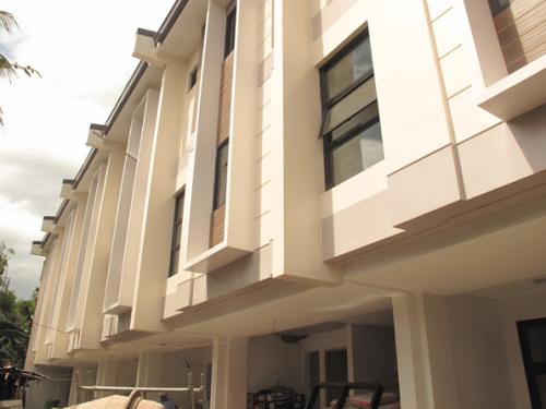 FOR SALE: Apartment / Condo / Townhouse Quezon 1