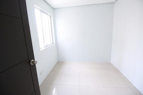 FOR SALE: Apartment / Condo / Townhouse Manila Metropolitan Area > Quezon 11