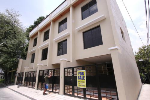 FOR SALE: Apartment / Condo / Townhouse Manila Metropolitan Area > Quezon 2