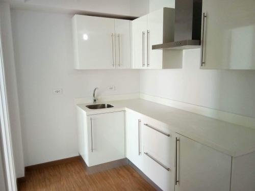 FOR SALE: Apartment / Condo / Townhouse Manila Metropolitan Area > Mandaluyong 3