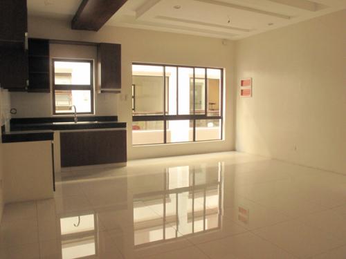 FOR SALE: Apartment / Condo / Townhouse Manila Metropolitan Area > Quezon 3