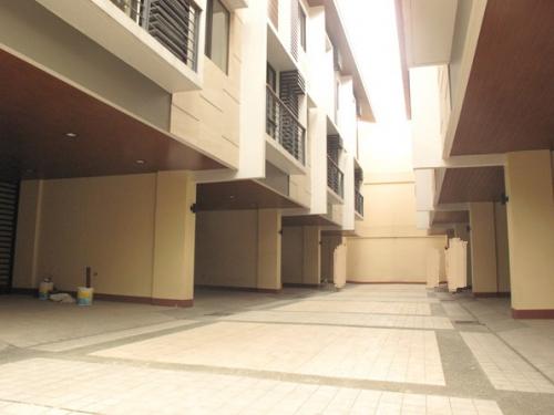 FOR SALE: Apartment / Condo / Townhouse Manila Metropolitan Area > Quezon 3