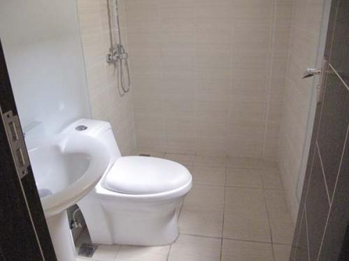 FOR SALE: Apartment / Condo / Townhouse Manila Metropolitan Area > Quezon 3