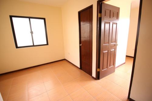 FOR SALE: Apartment / Condo / Townhouse Manila Metropolitan Area > Pasig 8