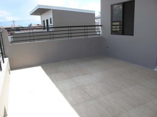FOR SALE: Apartment / Condo / Townhouse Manila Metropolitan Area > Pasig 7