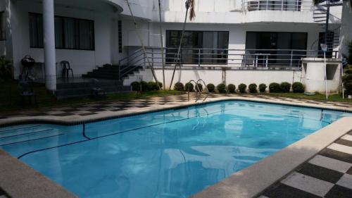 SWIMMING  POOL