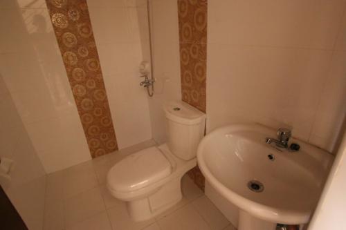 FOR SALE: Apartment / Condo / Townhouse Manila Metropolitan Area > Quezon 6