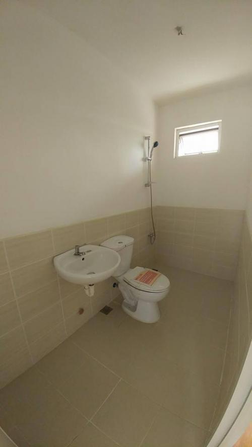 FOR SALE: Apartment / Condo / Townhouse Cavite 8