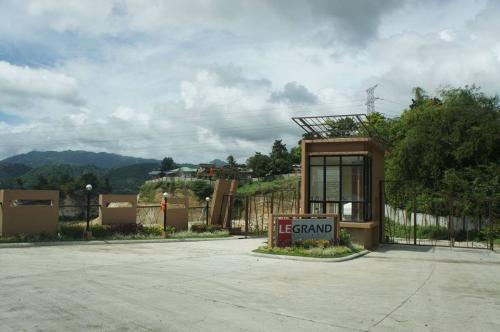 FOR SALE: Lot / Land / Farm Cebu > Mandaue 1