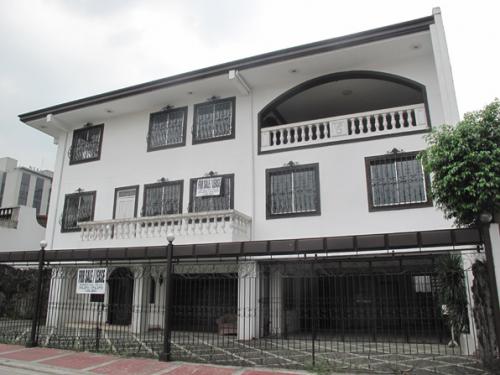FOR SALE: Apartment / Condo / Townhouse Manila Metropolitan Area > Quezon 2