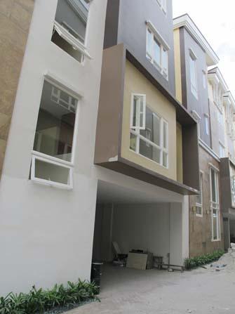 FOR SALE: Apartment / Condo / Townhouse Manila Metropolitan Area > Quezon 3