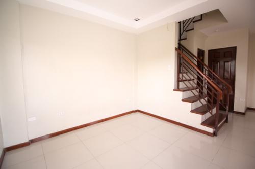 FOR SALE: Apartment / Condo / Townhouse Manila Metropolitan Area > Pasig 4
