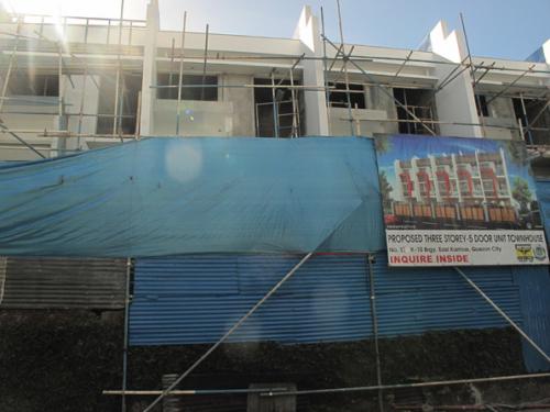 FOR SALE: Apartment / Condo / Townhouse Manila Metropolitan Area > Quezon