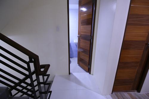 FOR SALE: Apartment / Condo / Townhouse Manila Metropolitan Area > Quezon 7