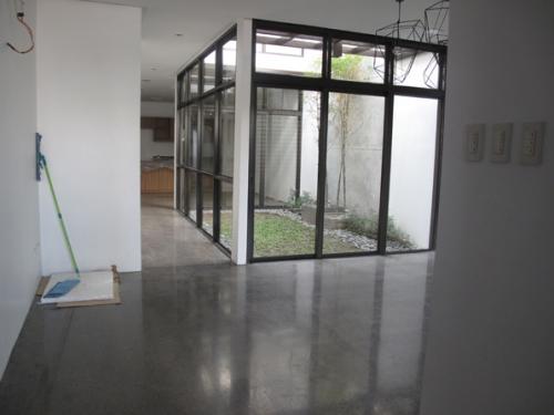 FOR SALE: Apartment / Condo / Townhouse Manila Metropolitan Area > Quezon 3