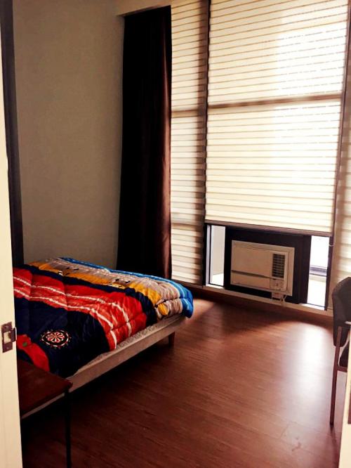 FOR SALE: Apartment / Condo / Townhouse Manila Metropolitan Area > Makati 2